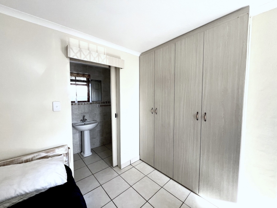 4 Bedroom Property for Sale in Jacobsbaai Western Cape